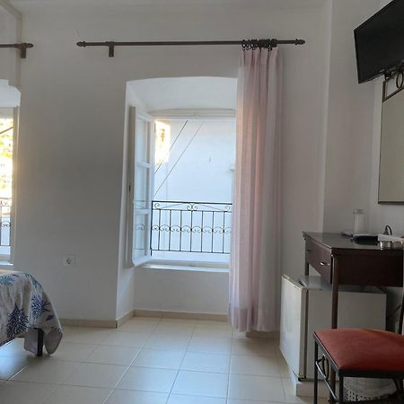 Pension Efie Hidra Exterior foto