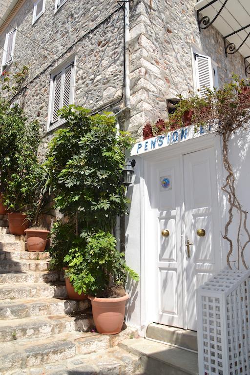 Pension Efie Hidra Exterior foto