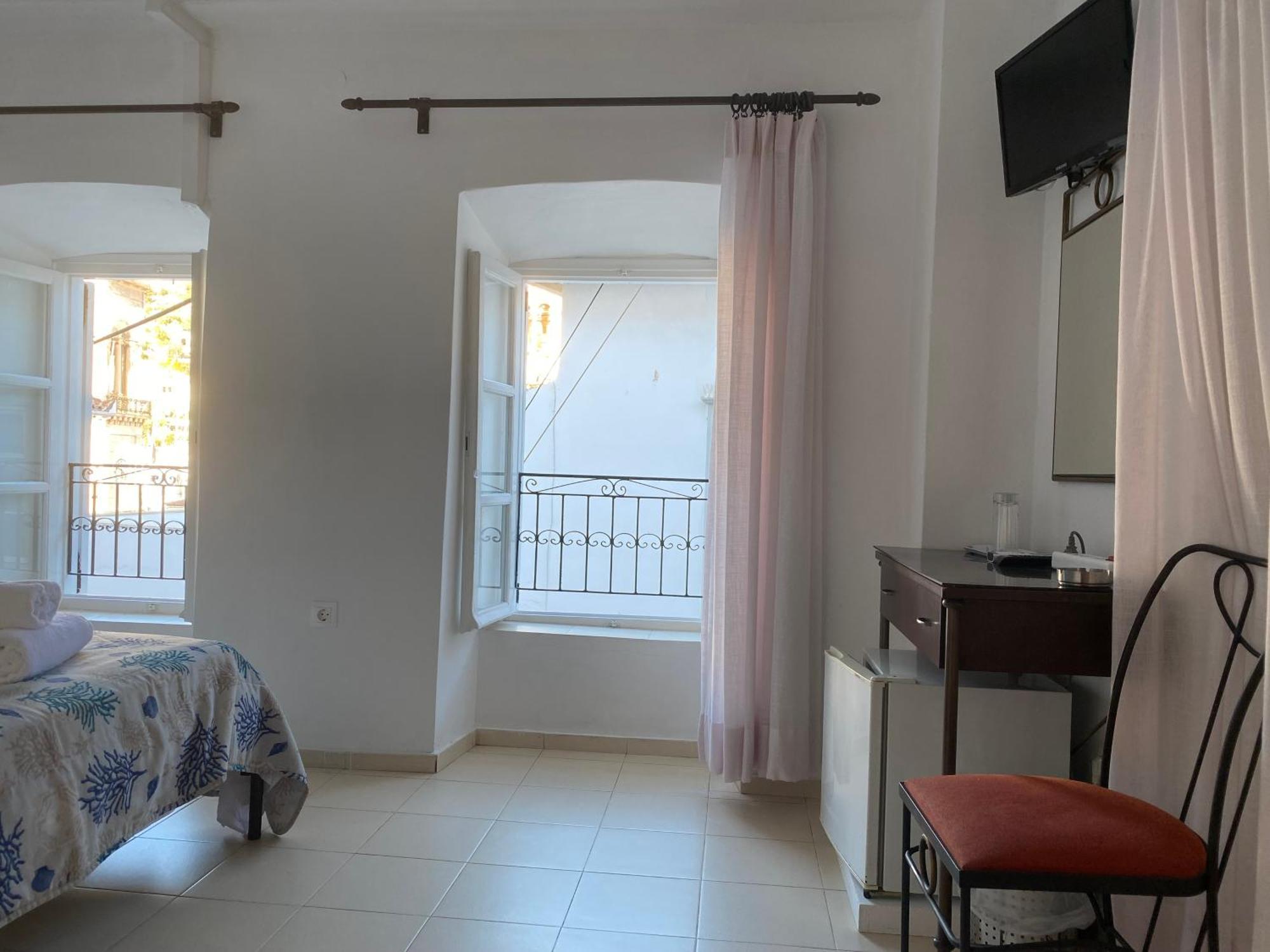Pension Efie Hidra Exterior foto